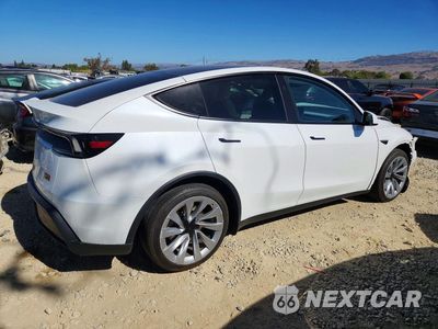 Trzecie zdjęcie samochodu z tyłu: 2026 TESLA MODEL Y VIN:7SAYGDEE8TF330133 - miniatura