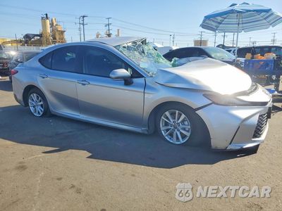 Czwarte zdjęcie samochodu z boku: 2025 TOYOTA CAMRY LE VIN:4T1DAACK6SU591542 - miniatura