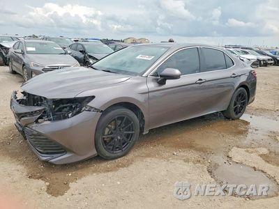 2020 TOYOTA CAMRY LE 4T1C11AK7LU990864 - główne zdjęcie licytacji z USA - miniatura