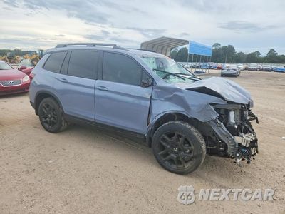 Czwarte zdjęcie samochodu z boku: 2025 HONDA PASSPORT BLACK EDITION VIN:5FNYF8H81SB007392 - miniatura