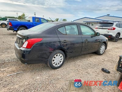Trzecie zdjęcie samochodu z tyłu: 2015 NISSAN VERSA 1.6 S VIN:3N1CN7AP9FL852073 - miniatura
