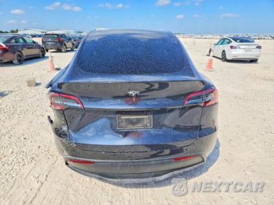 Zdjęcie 6 z 12 samochodu: 2024 TESLA MODEL Y VIN:7SAYGDED4RF018505 - miniatura
