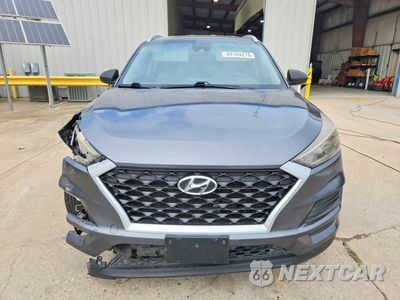 Piąte zdjęcie samochodu w środku: 2019 HYUNDAI TUCSON SEL VIN:KM8J33AL3KU960605 - miniatura