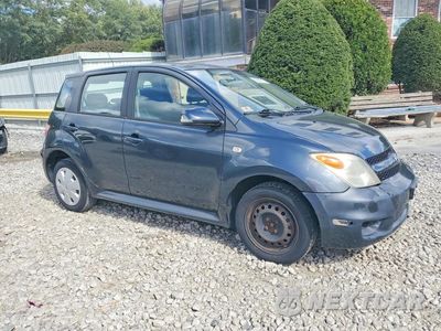 Czwarte zdjęcie samochodu z boku: 2006 SCION XA BASE VIN:JTKKT604160130201 - miniatura