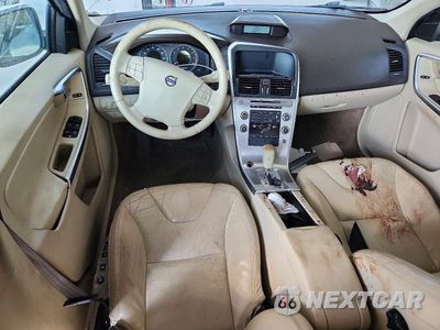 Zdjęcie 8 z 12 samochodu: 2010 VOLVO XC60 3.2 VIN:YV4982DL3A2062978 - miniatura