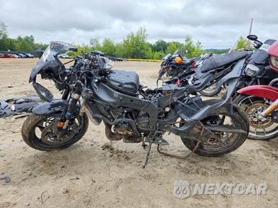 Trzecie zdjęcie samochodu z tyłu: 2025 KAWASAKI ZX636 K VIN:JKBZXJK14SA008507 - miniatura