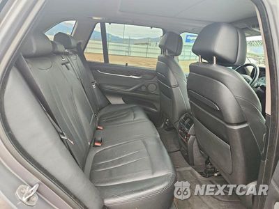 Zdjęcie 10 z 12 samochodu: 2016 BMW X5 XDRIVE50I VIN:5UXKR6C5XG0J81450 - miniatura