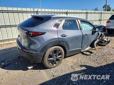 Trzecie zdjęcie samochodu z tyłu: 2023 MAZDA CX-30 PREFERRED VIN:3MVDMBCM3PM538990 - miniatura