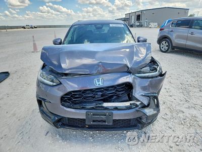 Piąte zdjęcie samochodu w środku: 2023 HONDA HR-V EXL VIN:3CZRZ2H75PM735892 - miniatura