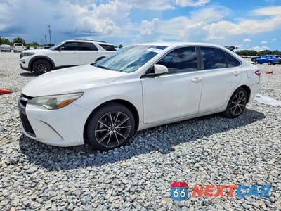 2017 TOYOTA CAMRY XSE 4T1BF1FK0HU276961 - główne zdjęcie licytacji z USA - miniatura