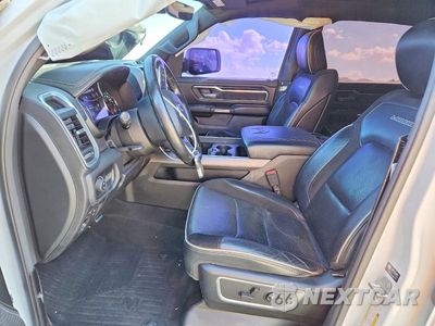 Zdjęcie 7 z 12 samochodu: 2021 RAM 1500 LARAMIE VIN:1C6SRFJM6MN836172 - miniatura