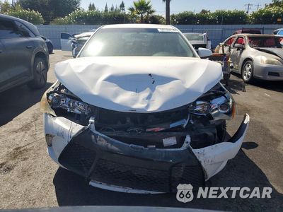 Piąte zdjęcie samochodu w środku: 2015 TOYOTA CAMRY SE VIN:4T1BF1FK3FU965065 - miniatura