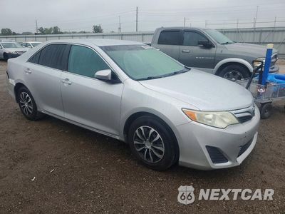 Czwarte zdjęcie samochodu z boku: 2013 TOYOTA CAMRY LE VIN:4T1BF1FK0DU218620 - miniatura