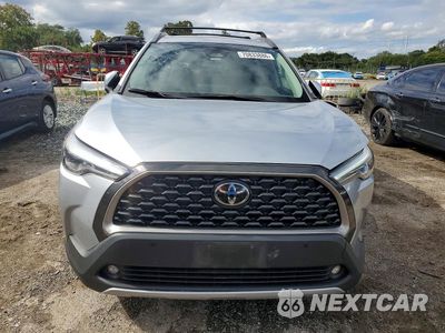 Piąte zdjęcie samochodu w środku: 2024 TOYOTA COROLLA CROSS XLE VIN:7MUDAABG1RV105046 - miniatura