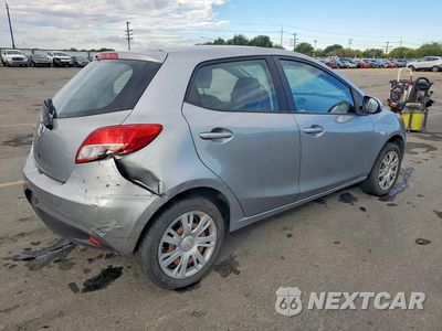 Trzecie zdjęcie samochodu z tyłu: 2013 MAZDA MAZDA 2 VIN:JM1DE1KZ3D0163266 - miniatura