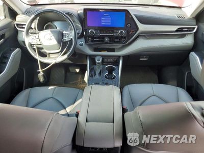 Zdjęcie 8 z 13 samochodu: 2023 TOYOTA HIGHLANDER HYBRID XLE VIN:5TDKBRCH8PS600281 - miniatura