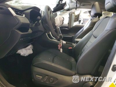 Zdjęcie 7 z 14 samochodu: 2025 TOYOTA RAV4 XLE PREMIUM VIN:2T3C1RFV2SW402098 - miniatura