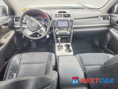 Zdjęcie 8 z 12 samochodu: 2012 TOYOTA CAMRY SE VIN:4T1BF1FK5CU114011 - miniatura