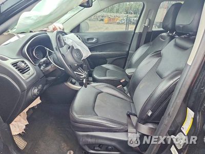 Zdjęcie 7 z 13 samochodu: 2019 JEEP COMPASS LATITUDE VIN:3C4NJDBB0KT678620 - miniatura