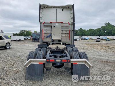 Zdjęcie 6 z 14 samochodu: 2019 PETERBILT 579 SEMI TRUCK VIN:1XPBDP9X0KD612988 - miniatura