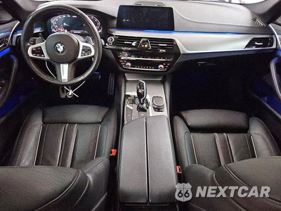 Zdjęcie 8 z 12 samochodu: 2020 BMW M550XI VIN:WBAJS7C0XLBN96579 - miniatura