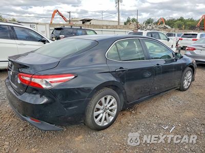 Trzecie zdjęcie samochodu z tyłu: 2018 TOYOTA CAMRY LE VIN:JTNB11HK8J3008828 - miniatura