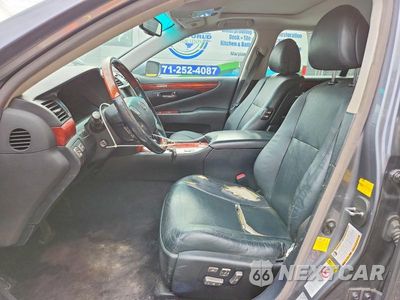 Zdjęcie 7 z 12 samochodu: 2012 LEXUS LS 460 VIN:JTHCL5EF6C5015381 - miniatura