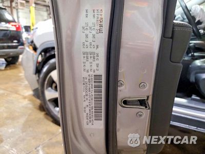 Zdjęcie 13 z 13 samochodu: 2019 JEEP CHEROKEE LIMITED VIN:1C4PJMDX2KD421398 - miniatura