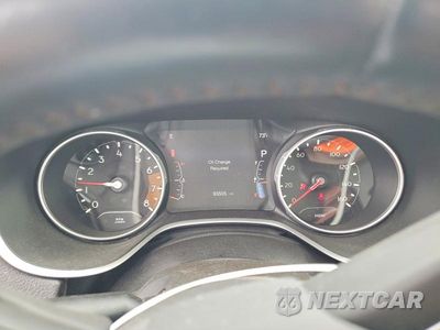 Zdjęcie 9 z 13 samochodu: 2018 JEEP COMPASS LATITUDE VIN:3C4NJDBBXJT316146 - miniatura