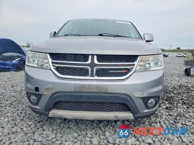 Piąte zdjęcie samochodu w środku: 2017 DODGE JOURNEY SXT VIN:3C4PDDBGXHT577783 - miniatura