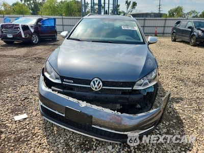 Piąte zdjęcie samochodu w środku: 2017 VOLKSWAGEN GOLF ALLTRACK S VIN:3VWH17AU0HM509747 - miniatura