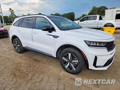 Czwarte zdjęcie samochodu z boku: 2023 KIA SORENTO S VIN:5XYRL4LC0PG174604 - miniatura