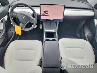 Zdjęcie 8 z 12 samochodu: 2021 TESLA MODEL Y VIN:5YJYGDEE7MF245816 - miniatura