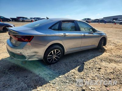 Trzecie zdjęcie samochodu z tyłu: 2025 VOLKSWAGEN JETTA SE VIN:3VW7X7BU5SM097891 - miniatura