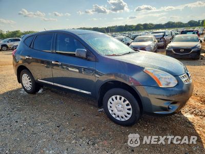 Czwarte zdjęcie samochodu z boku: 2013 NISSAN ROGUE S VIN:JN8AS5MV4DW600769 - miniatura