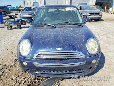 Piąte zdjęcie samochodu w środku: 2006 MINI COOPER VIN:WMWRC33576TK16231 - miniatura