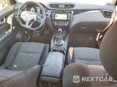 Zdjęcie 8 z 13 samochodu: 2017 NISSAN ROGUE SPORT SV VIN:JN1BJ1CPXHW013404 - miniatura