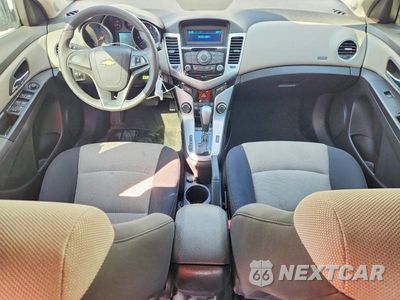 Zdjęcie 8 z 12 samochodu: 2016 CHEVROLET CRUZE LIMITED LS VIN:1G1PC5SH9G7215408 - miniatura