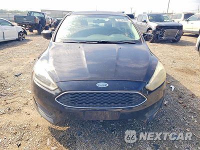 Piąte zdjęcie samochodu w środku: 2018 FORD FOCUS SE VIN:1FADP3K27JL294967 - miniatura