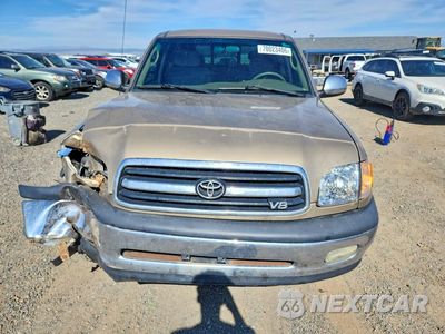 Piąte zdjęcie samochodu w środku: 2002 TOYOTA TUNDRA SR5 V8 VIN:5TBBT44182S285369 - miniatura