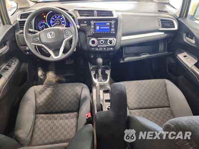 Zdjęcie 8 z 12 samochodu: 2015 HONDA FIT LX VIN:3HGGK5H51FM775386 - miniatura