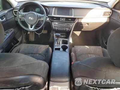 Zdjęcie 8 z 12 samochodu: 2016 KIA OPTIMA LX VIN:5XXGT4L16GG095867 - miniatura