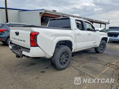 Trzecie zdjęcie samochodu z tyłu: 2024 TOYOTA TACOMA SR5 VIN:3TMLB5JN1RM012179 - miniatura