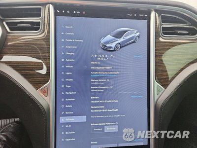 Zdjęcie 9 z 12 samochodu: 2015 TESLA MODEL S 85D VIN:5YJSA1H28FF083074 - miniatura