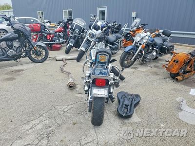 Czwarte zdjęcie samochodu z boku: 2004 HARLEY-DAVIDSON FXDWGI VIN:1HD1GPW164K318402 - miniatura