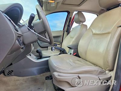 Zdjęcie 7 z 13 samochodu: 2010 FORD FOCUS SES VIN:1FAHP3GNXAW141020 - miniatura