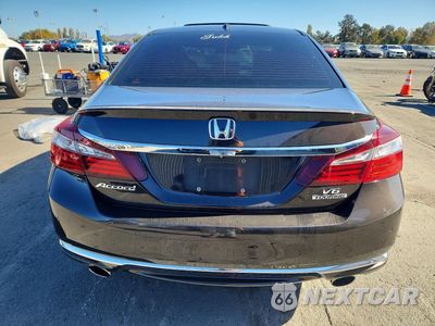 Zdjęcie 6 z 13 samochodu: 2017 HONDA ACCORD TOURING VIN:1HGCR3F96HA033389 - miniatura