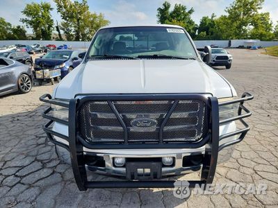 Piąte zdjęcie samochodu w środku: 2005 FORD F350 SRW SUPER DUTY VIN:1FTWW31PX5EA46399 - miniatura