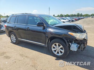 Czwarte zdjęcie samochodu z boku: 2012 TOYOTA HIGHLANDER BASE VIN:5TDZK3EH7CS086295 - miniatura