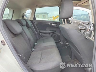 Zdjęcie 10 z 12 samochodu: 2016 HONDA FIT EX VIN:JHMGK5H70GX037346 - miniatura